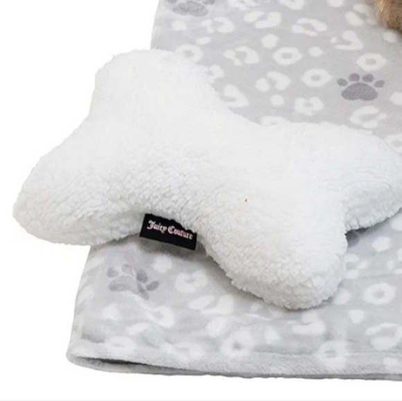 #0350Juicy Couture Turquoise Blue Dog Blanket Sherpa Bone Shaped Pillow - Picture 2 of 4